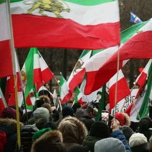 Weltweit solidarisieren sich Menschen regelmäßig mit iranischen Aktivisten, die vom Mullah-Regime brutal unterdrückt werden (Symbolfoto).