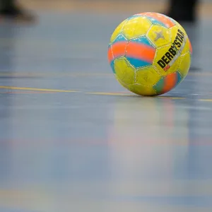 Symbolbild für Hallenfussball