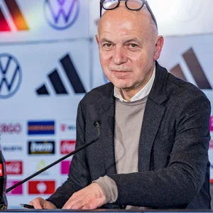 DFB-Präsident Bernd Neuendorf bei einer Pressekonferenz