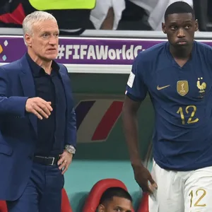 Didier Deschamps und Randal Kolo Muani