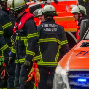 Unfall auf A7 Höhe heimfel. Fünf Verletzte und langer Stau