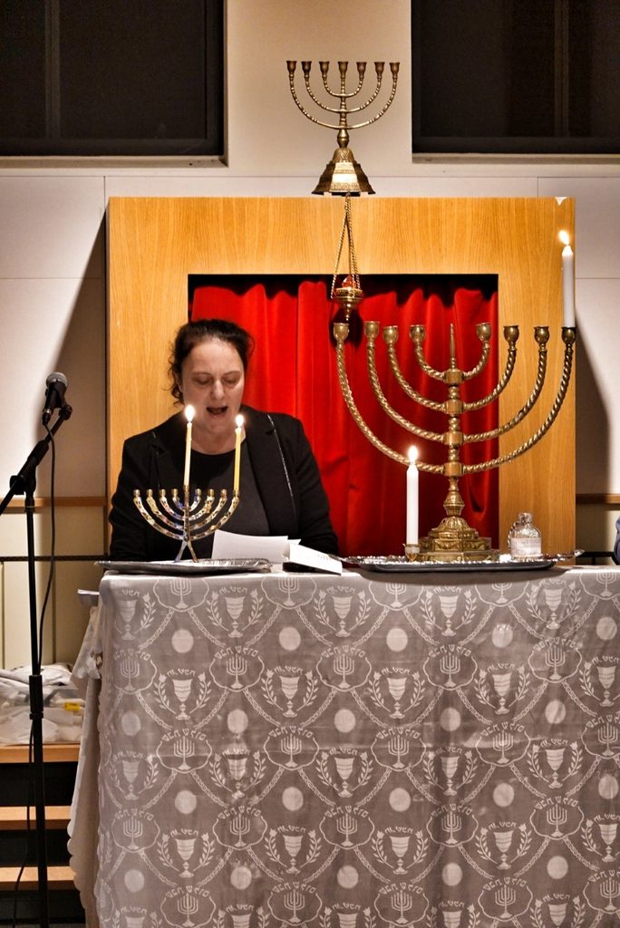 Vorsitzende des Tempelvereins Galina Jarkova.