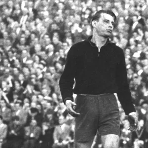St. Pauli-Keeper Harry Wunstorf ließ beim Deutschen Meister 1954 nur ein Gegentor zu.