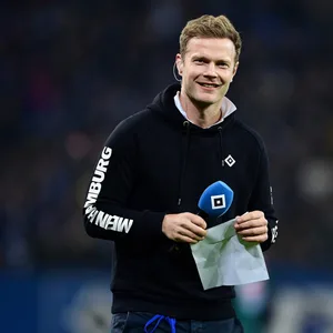Radio-Moderator Christian Stübinger (34) ist seit September 2020 Stadionsprecher des HSV.