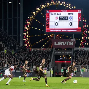 Das Millerntor ist fast immer pickepackevoll und hat die höchste Auslastung der Liga. Das Millerntor ist fast immer pickepackevoll und hat die höchste Auslastung der Liga.