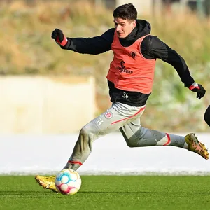 Igor Matanovic im St. Pauli-Training