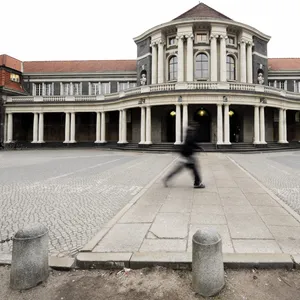 Ansicht des Hauptgebäudes der Universität Hamburg