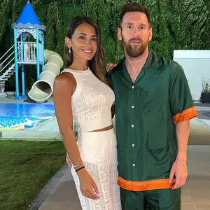Lionel Messi und seine Frau Antonela Roccuzzo an Silvester
