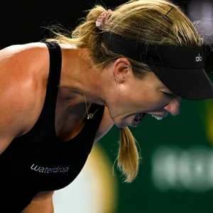 Danielle Collins jubelt während ihres Australian Open Spiels gegen Karolina Muchova.