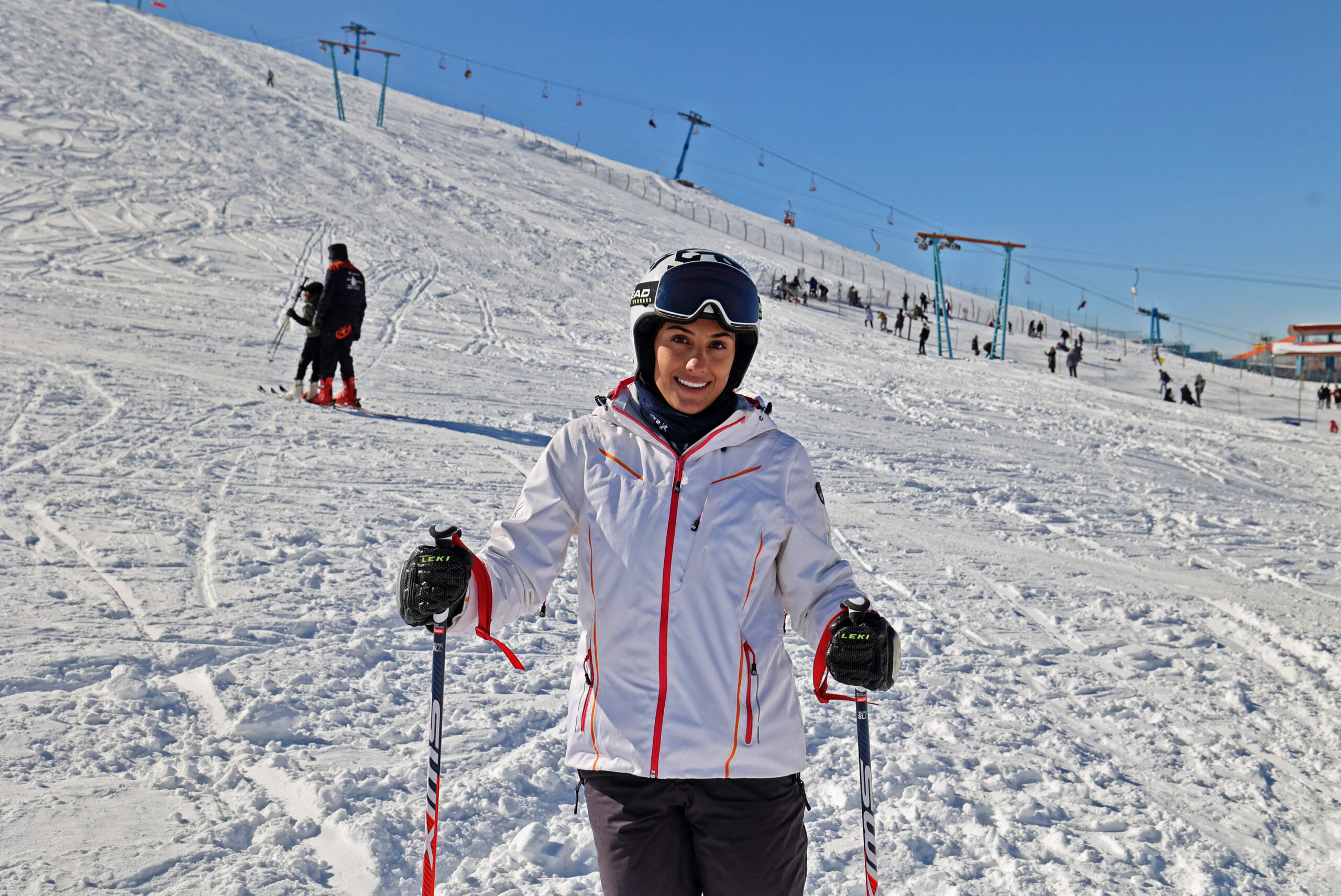 Die iranische Skifahrerin Atefeh Ahmadi hat in Deutschland Asyl beantragt.