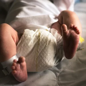 Das Baby erlag im Krankenhaus seinen Verletzungen (Symbolfoto).