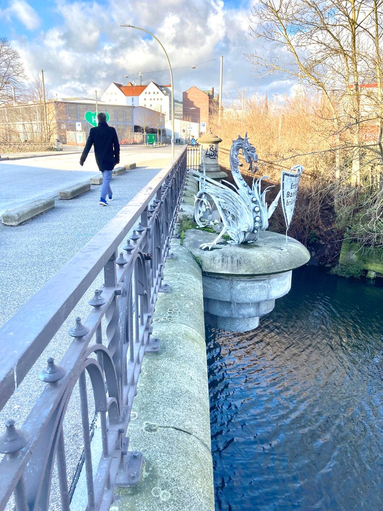 Erste Banks Brücke