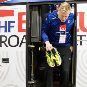 Fredric Pettersson im schwedischen Bus
