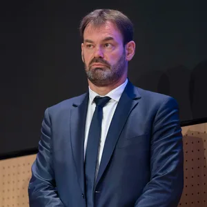 Bruno Martini schaut irritiert