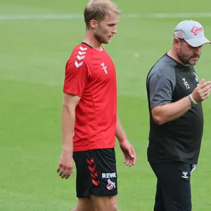 Sebastian Andersson im Training mit Steffen Baumgart