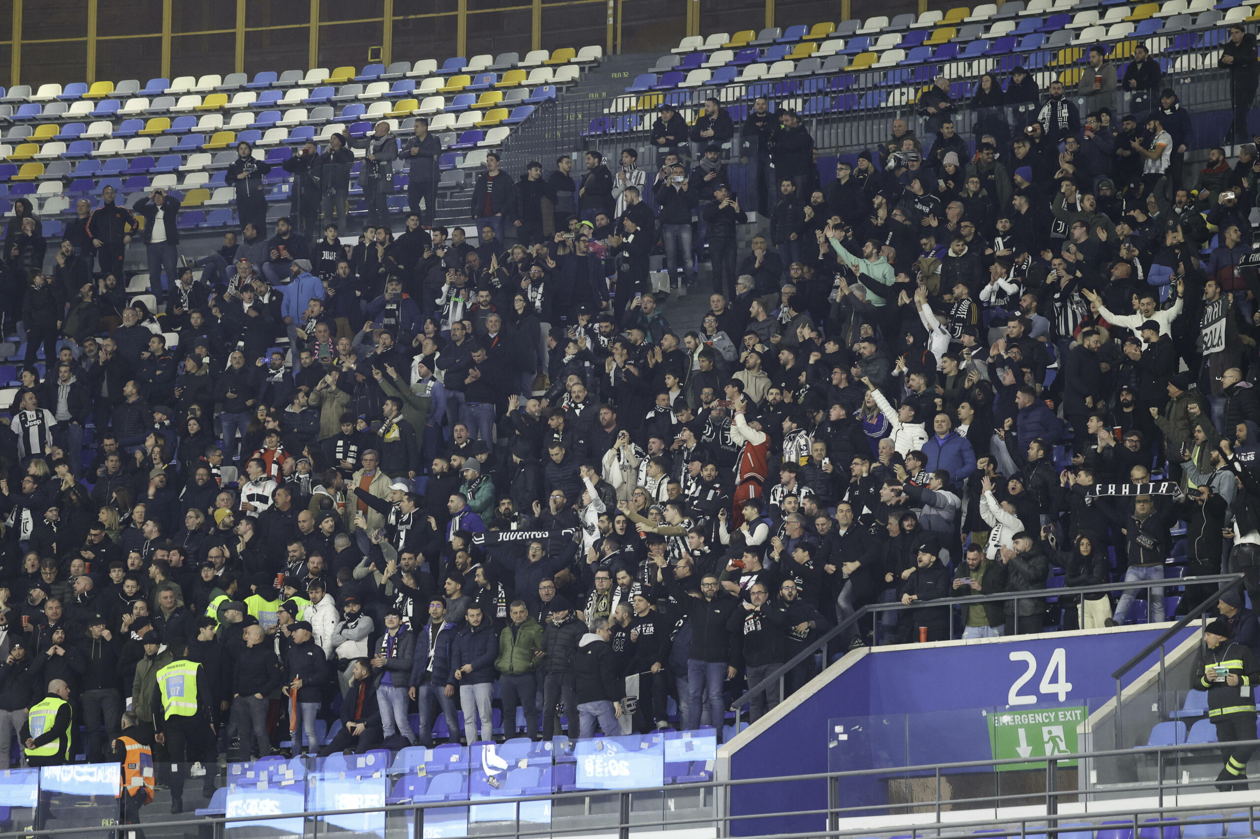 Fans von Neapel gegen Juventus Turin