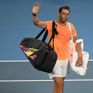 Rafael Nadal winkt in die Kamera