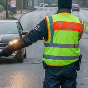 Verkehrskontrollen in Hamvburg – Raser und aggresive Fahrweise im Fokus
