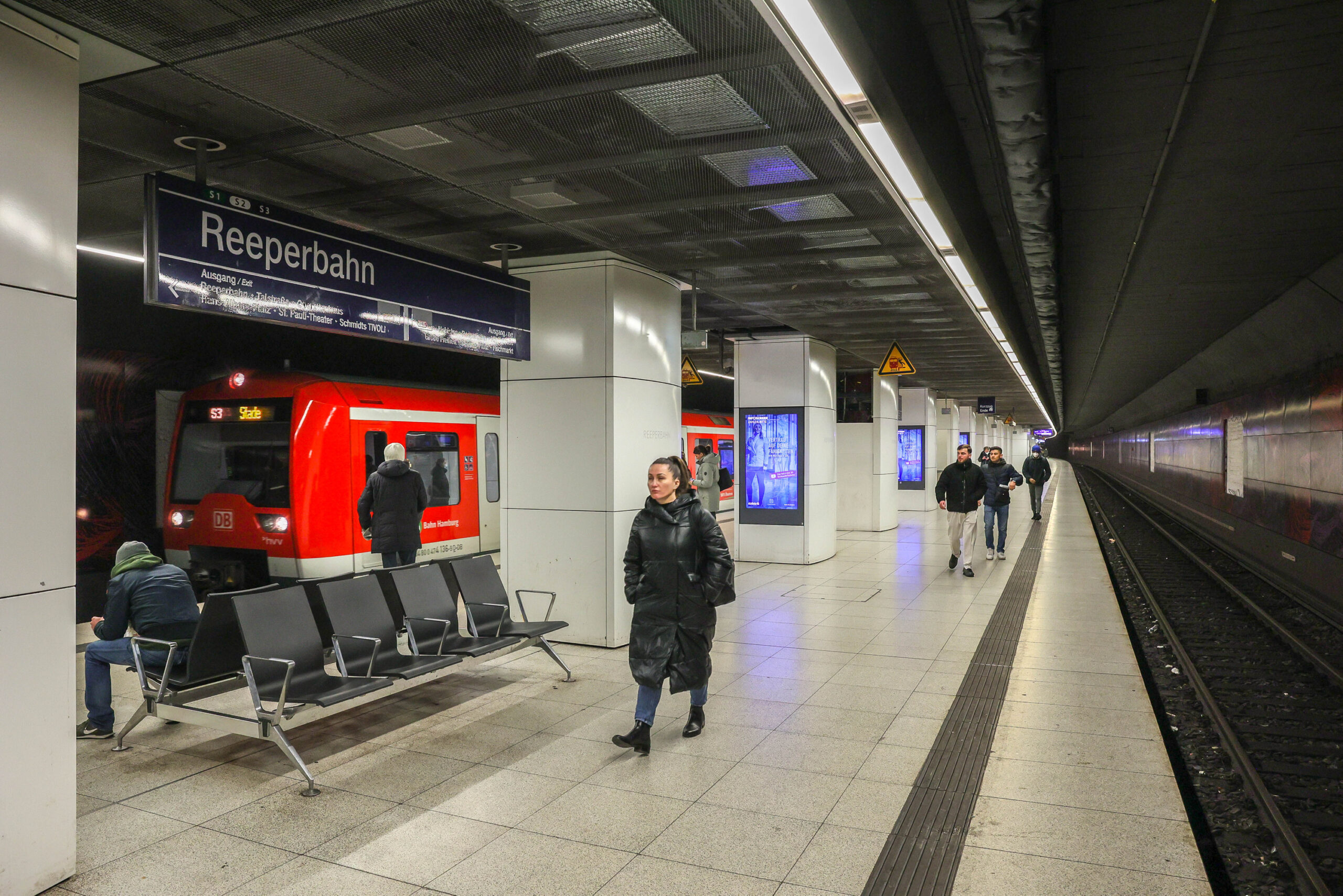 Gleis in der S-Bahn-Station Reeperbahn