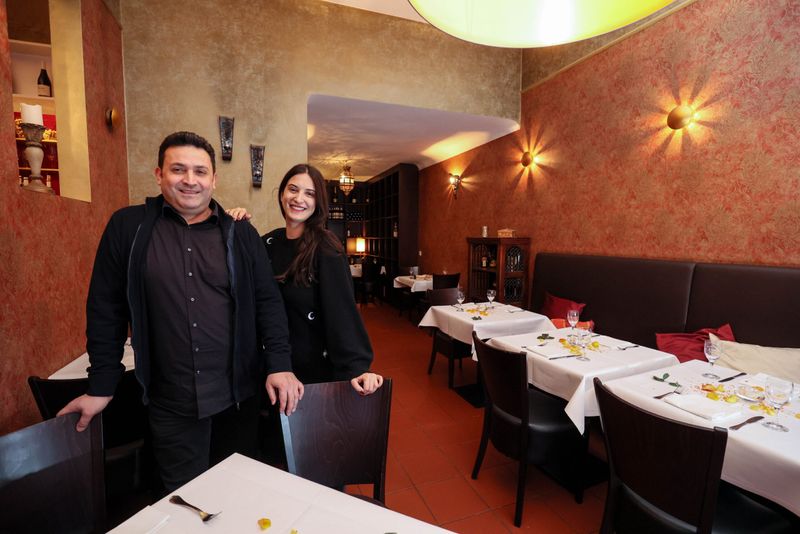 Das Hala: Inhaber Riad Lambert und seine Tochter Leila servieren ihren Gästen hier libanesisches Essen.