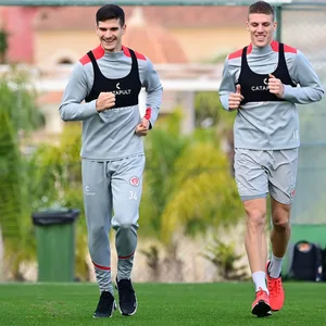 David Nemeth, Igor Matanovic und Jakov Medic im Trainingslager