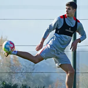 Igor Matanovic im St. Pauli-Trainingslager