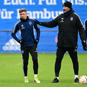 Neuer Schwung: Nach seinem geplatzten Wechsel gibt Sonny Kittel weiter für den HSV Gas.