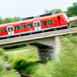 Ein Zug der S-Bahn Hannover