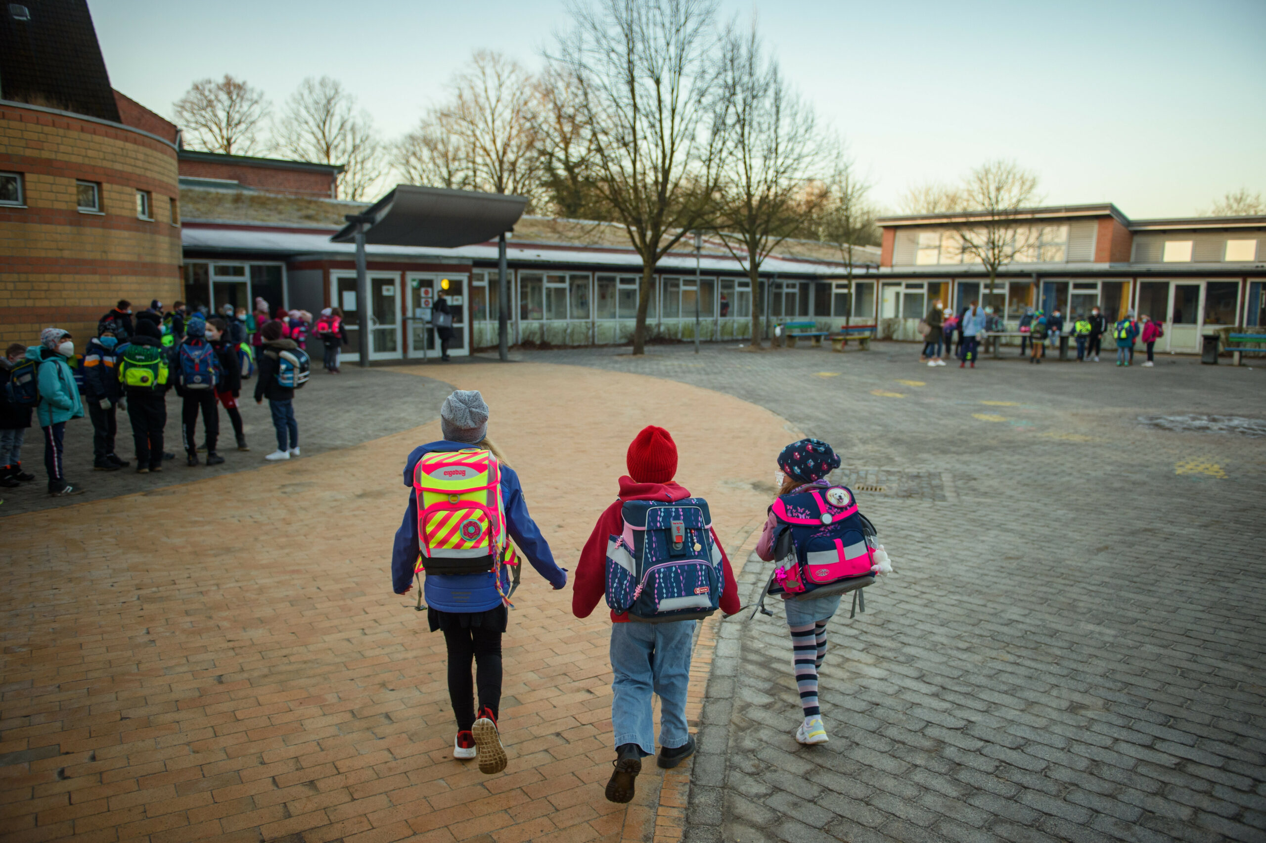 An Grundschulen in Schleswig-Holstein gibt es immer weniger Musiklehrer – und es kommen kaum Kräfte nach. (Symbolbild)