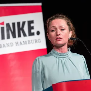 Zaklin Nastic ist Bundestagsabgeordnete der Hamburger Linken (Archivbild).