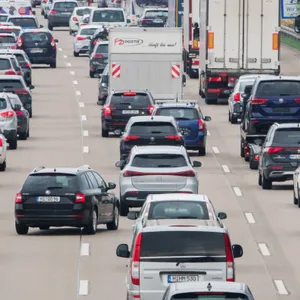 Stau auf der A7