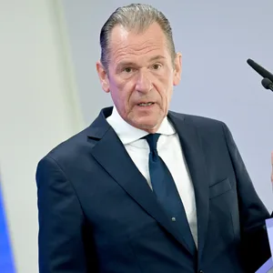 Mathias Döpfner, Vorstandsvorsitzender der Axel Springer SE, hatte am Dienstag keine allzu freudigen Nachrichten für seine Angestellten. (Archivbild)