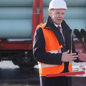 Aufnahme von Bundesverkehrsministers Volker Wissing bei einer Rede in Brunsbüttel