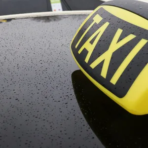 Wasserstoff-Taxis in Hamburg