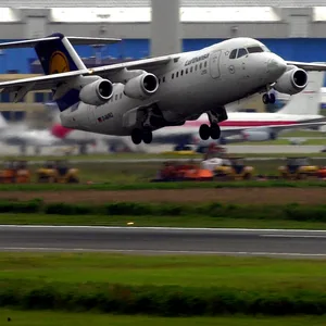 Flugverkehr in Hamburg nach Streik wieder aufgenommen