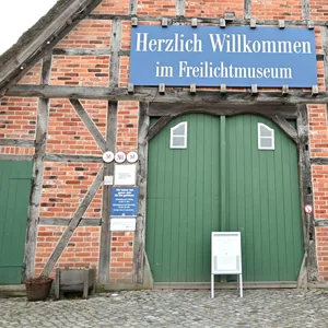 Das Freilichtmuseum Kiekeberg im Landkreis Harburg muss erst einmal geschlossen bleiben.