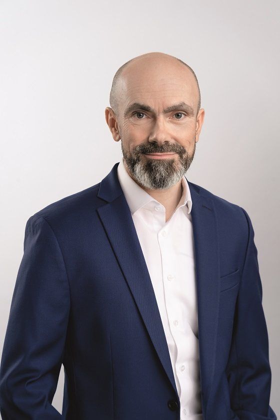 Kai Hankeln, Vorstandsvorsitzender der Asklepios Kliniken Gruppe, plädiert für ein Ende der Maskenpflicht in medizinischen Einrichtungen.