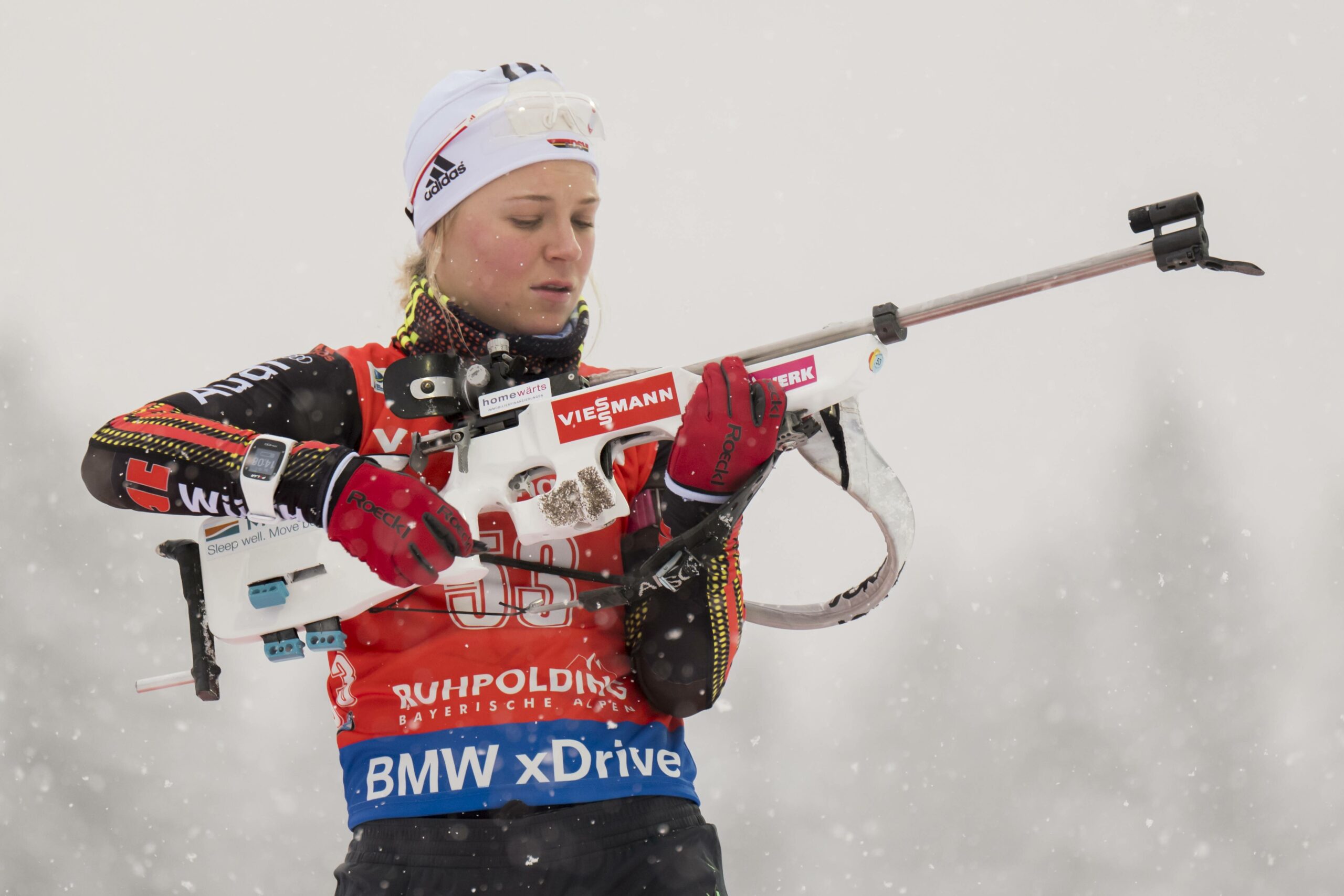 Miriam Neureuther beim Biathlon Welt Cup 10 KM Verfolger der Frauen in Ruhpolding