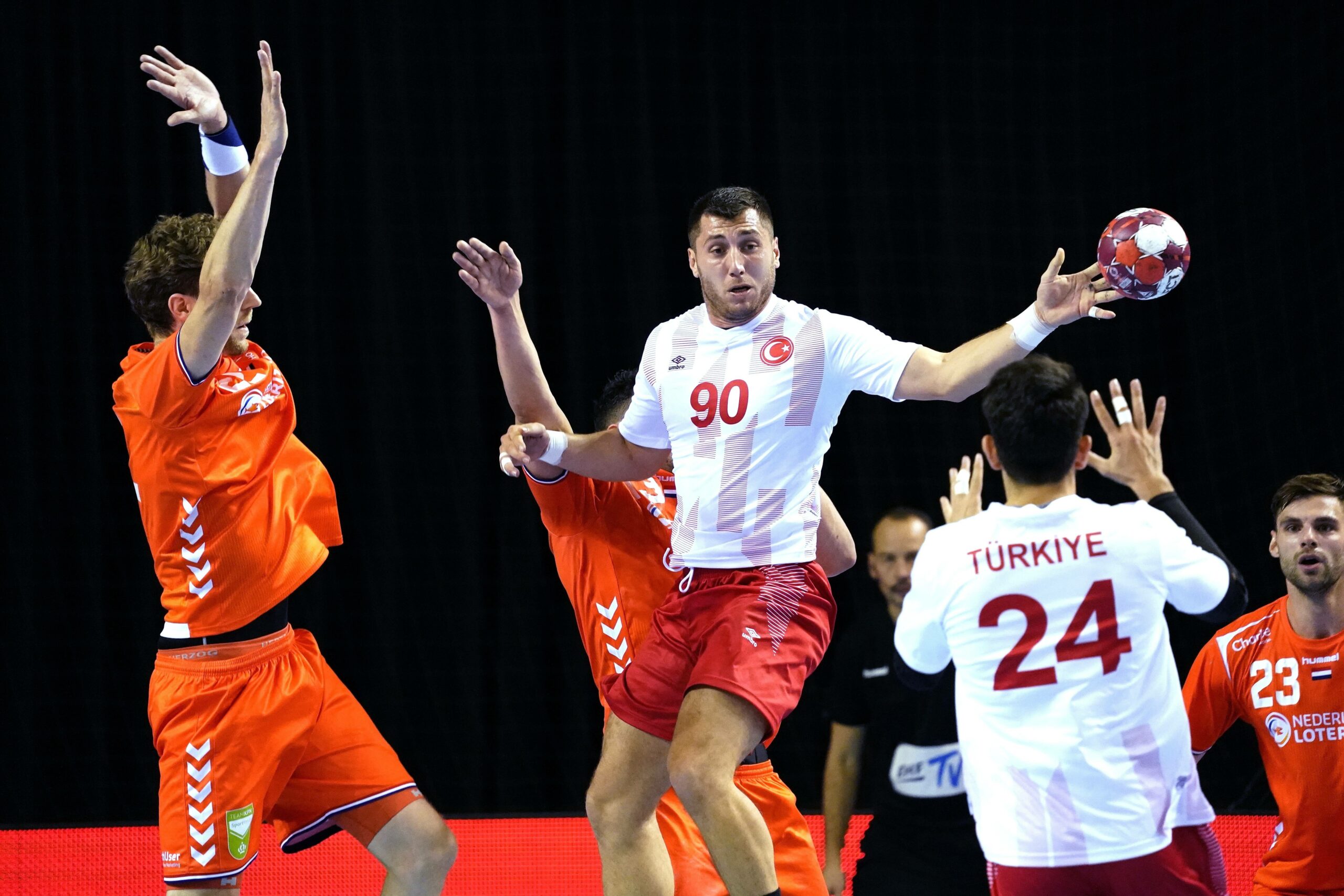 Cemal Kutahya bei einem Handballspiel