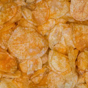 Zurückgerufen werden die Viva Kartoffelchips „Paprika Style“ (Symbolbild).