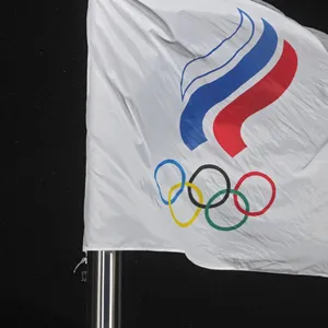 Olympische Flagge von Russland (Symbolfoto)