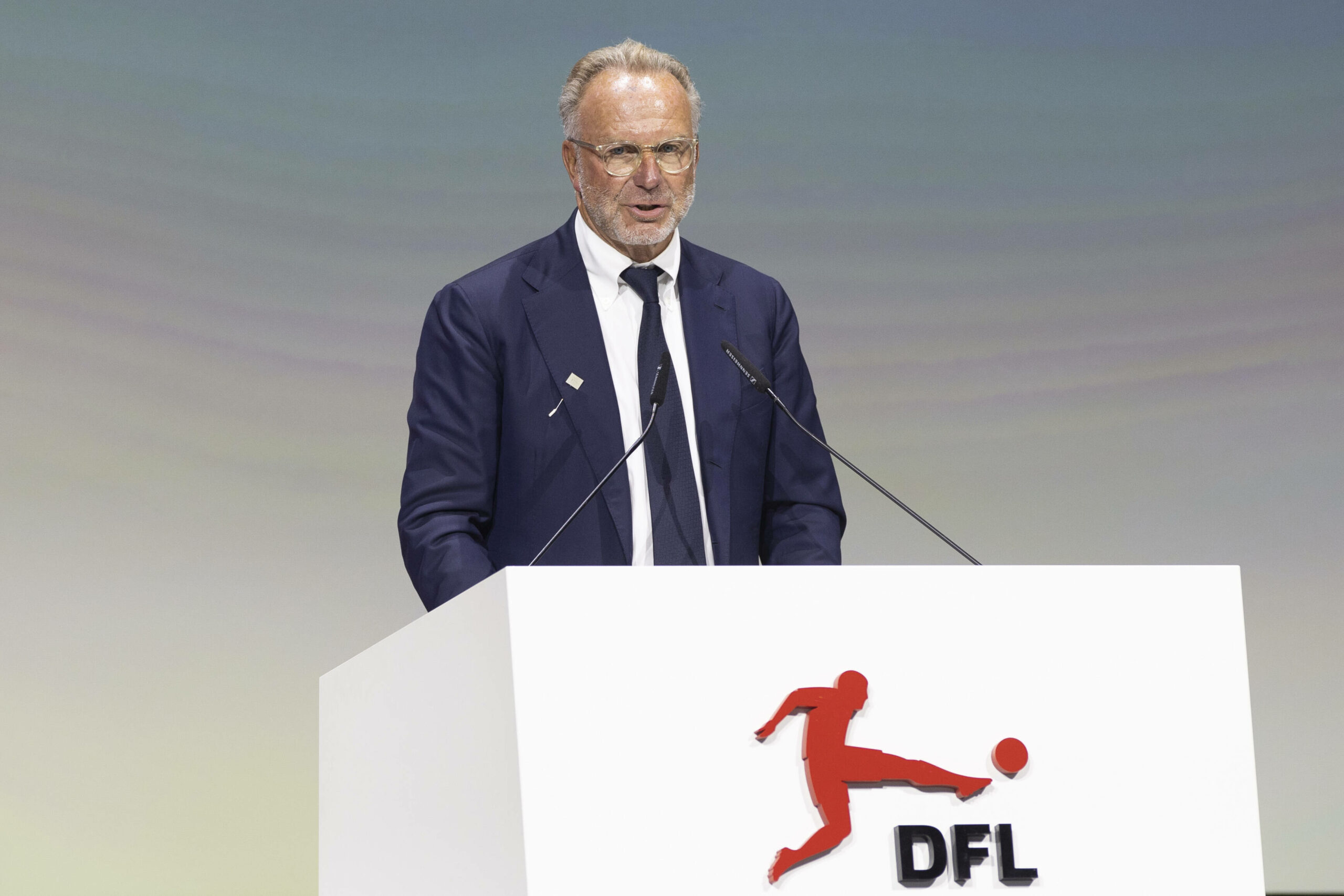 Karl-Heinz Rummenigge bei der Generalversammlung der DFL im August 2022