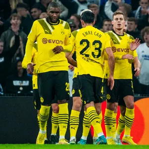 Im vergangenen Jahr kam Thorgan Hazard (2.v.r) beim BVB noch regelmäßig zum Einsatz – das änderte sich jedoch zuletzt.