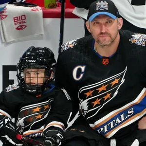 Alexander Ovechkin und sein Sohn Sergei Ovechkin