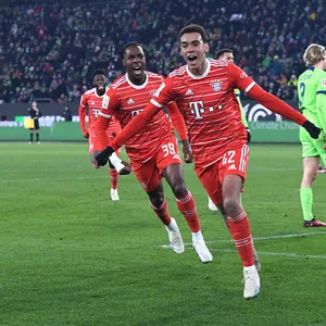 Jamal Musiala bejubelt sein Traumtor zum 4:1