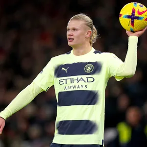 Erling Haaland hat bei Manchester City weiter alles im Griff. Beim 4:1 in Bournemouth erzielte er sein 27. Tor in dieser Saison.