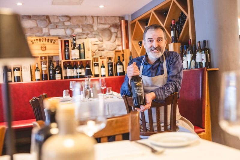 Carlo Santamaria (51) gehört das „Boccone“. Er ist dort auch Küchenchef.