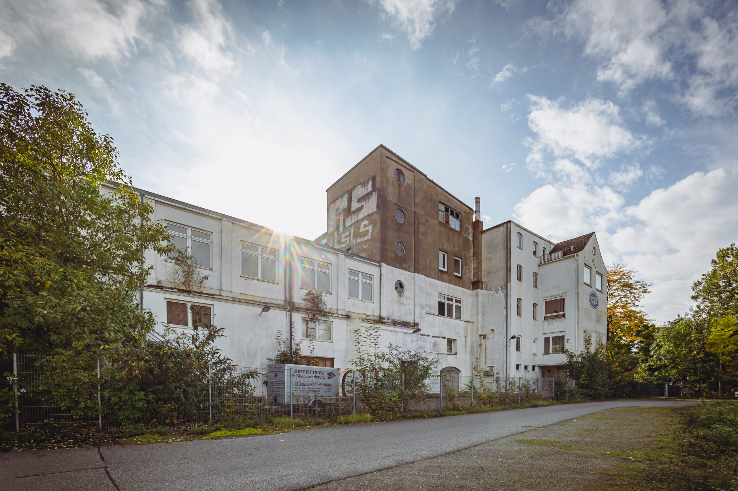 Im Bremer Stadtteil Neustadt rotten weite Teile des alten Fabrikareals zwischen Großer Sortillienstraße und Hohentorspark vor sich hin.