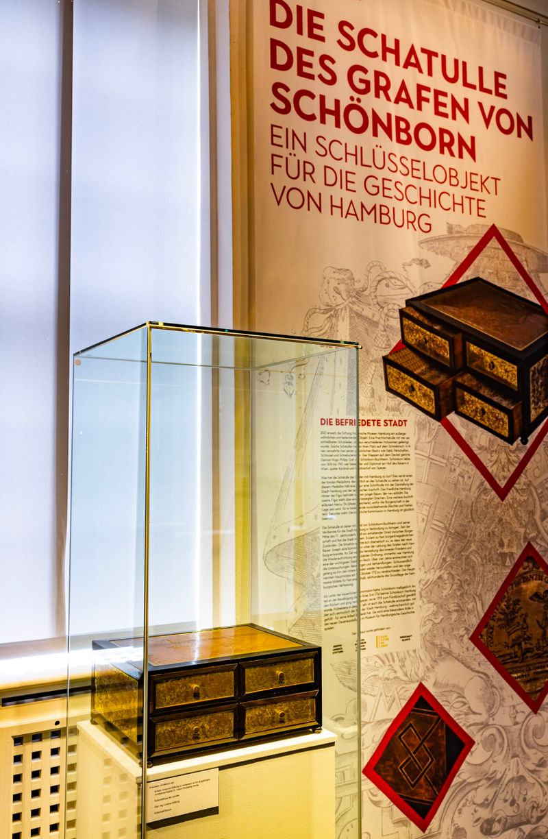 Die Schatulle steht seit Mitte Februar im Museum für Hamburgische Geschichte.