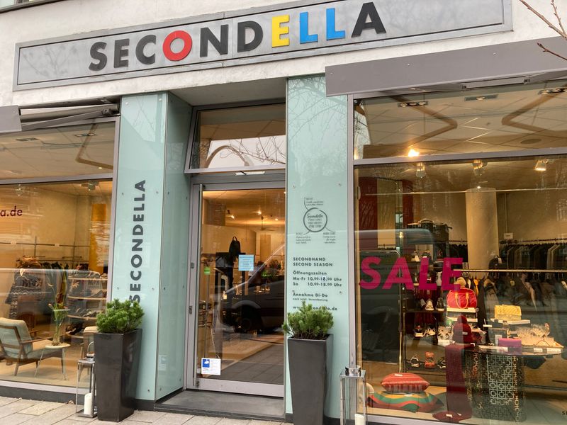 Secondella
